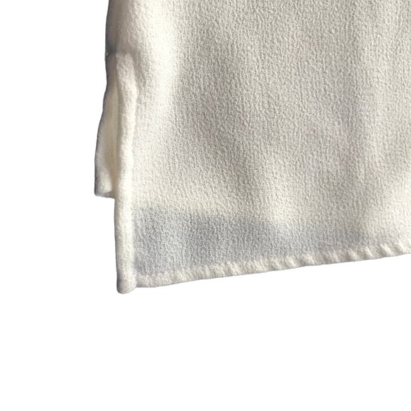 American Apparel White Crepe V-neck Flowy Tank Top - Picture 10 of 12